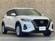 2021 Nissan KIX