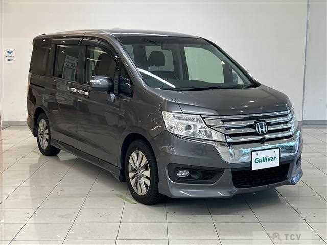 2013 Honda Step WGN