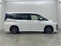 2022 Toyota Voxy