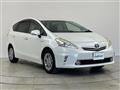 2014 Toyota PRIUS α