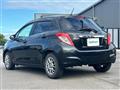 2012 Toyota Vitz