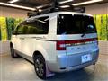 2018 Mitsubishi Delica D5