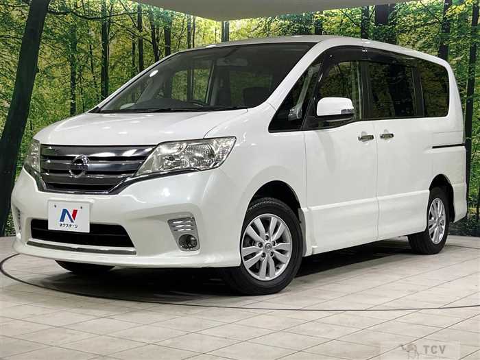 2013 Nissan Serena