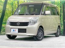 2011 Nissan ROOX