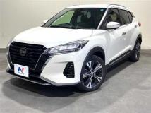 2022 Nissan KIX