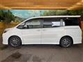 2016 Toyota Noah