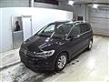 2017 Volkswagen Golf Touran