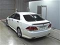 2011 Toyota Crown
