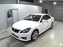 2011 Toyota Crown