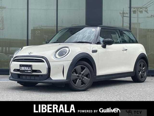 2022 BMW MINI