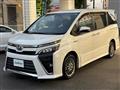 2017 Toyota Voxy