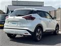 2022 Nissan KIX