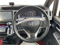 2012 Honda Step WGN