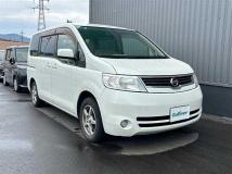2007 Nissan Serena