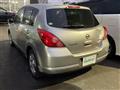 2005 Nissan Tiida