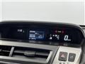 2019 Toyota PRIUS α