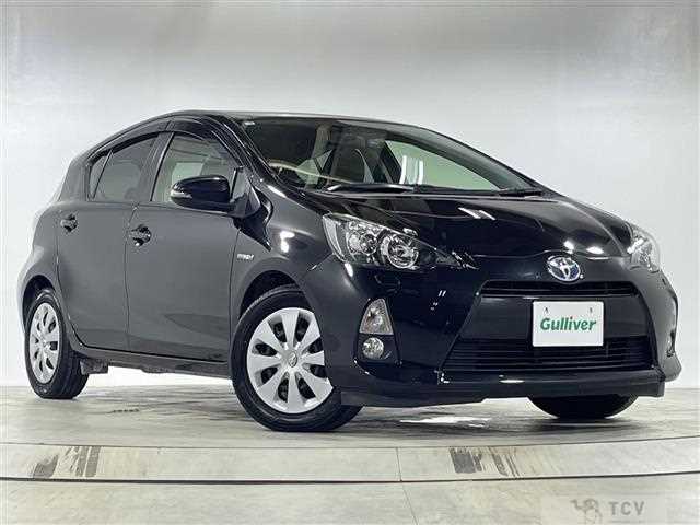2013 Toyota AQUA