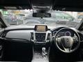 2018 Toyota Crown Hybrid