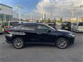 2022 Toyota Harrier Hybrid