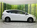 2013 Toyota PRIUS α