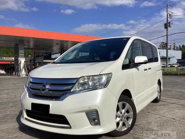 2011 Nissan Serena
