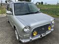 2002 Daihatsu Miragino