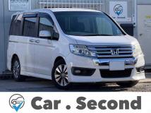 2013 Honda Step WGN
