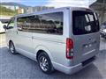 2006 Toyota Hiace Van