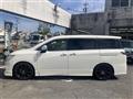 2017 Nissan Elgrand