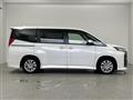 2022 Toyota Noah