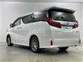 2021 Toyota Alphard Hybrid