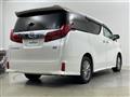 2021 Toyota Alphard Hybrid
