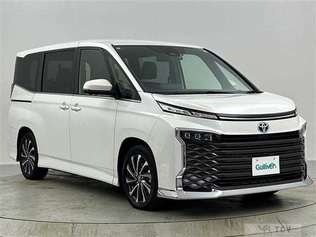 2022 Toyota Voxy