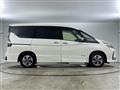 2022 Nissan Serena