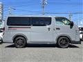 2022 Nissan NV350 Caravan