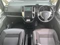 2008 Nissan Serena