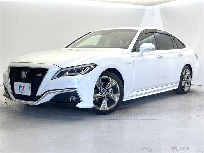 2018 Toyota Crown Hybrid