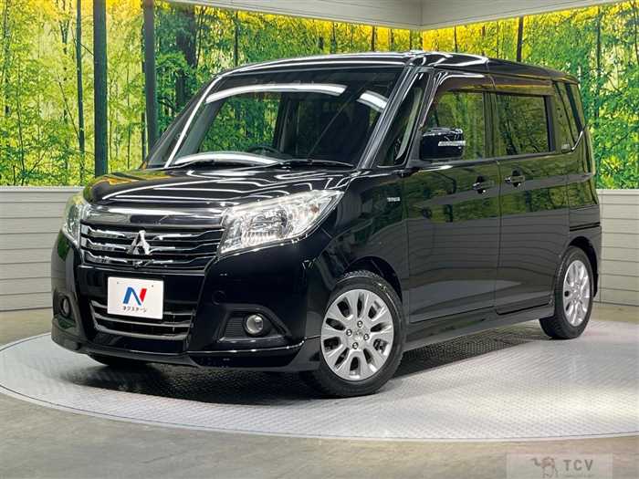 2019 Mitsubishi Delica D2