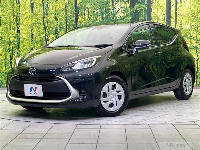 2024 Toyota AQUA