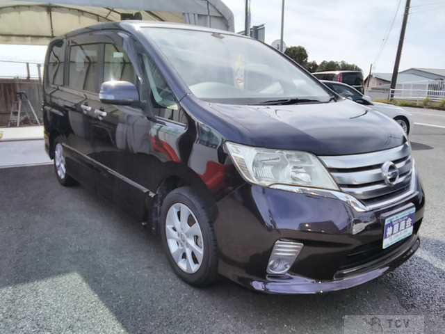 2011 Nissan Serena