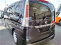 2011 Nissan Serena