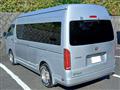 2005 Toyota Hiace Van