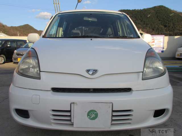 2001 Toyota Fun Cargo