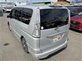 2015 Nissan Serena