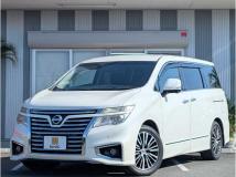 2014 Nissan Elgrand