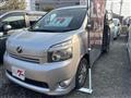2007 Toyota Voxy