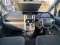 2007 Toyota Voxy