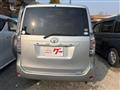 2007 Toyota Voxy