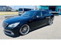 2013 Toyota Crown