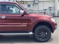 2016 Mitsubishi Pajero